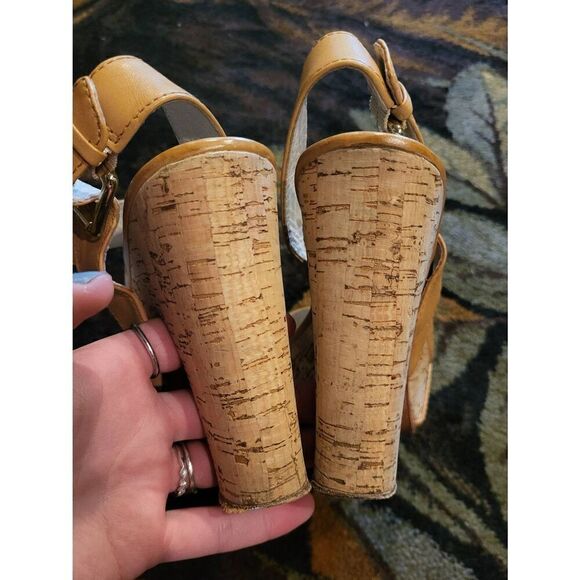 Michael Kors Ivana Sandals Women's 7 Tan Leather Strappy Cork High Heel - Picture 5 of 5